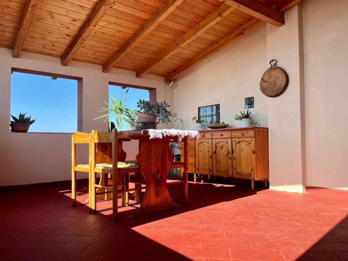 Апартаменты Casa Di Rosy San Sperate Экстерьер фото
